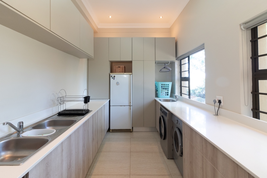 6 Bedroom Property for Sale in West Bank Eastern Cape